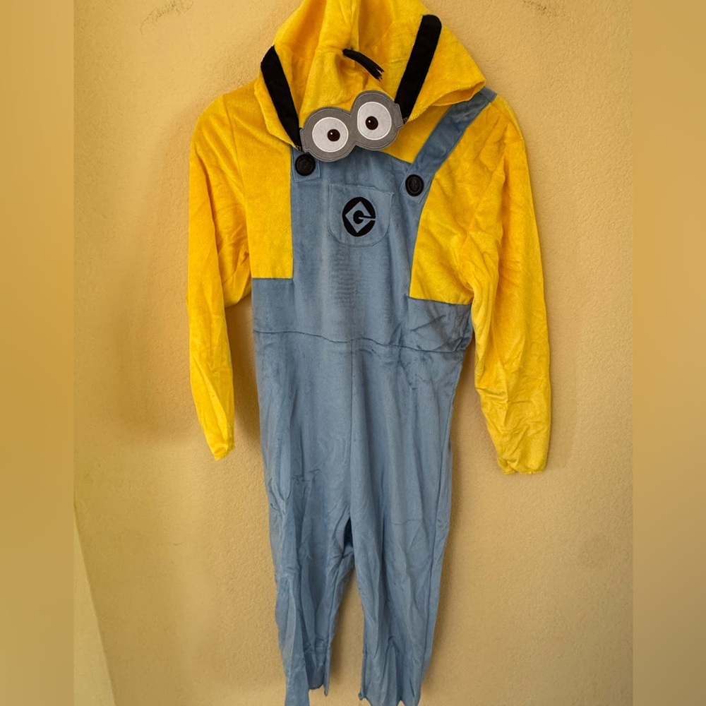 Despicable Me Minons Kevin Jumpsuit Costume Size Medium 8/10 NEW